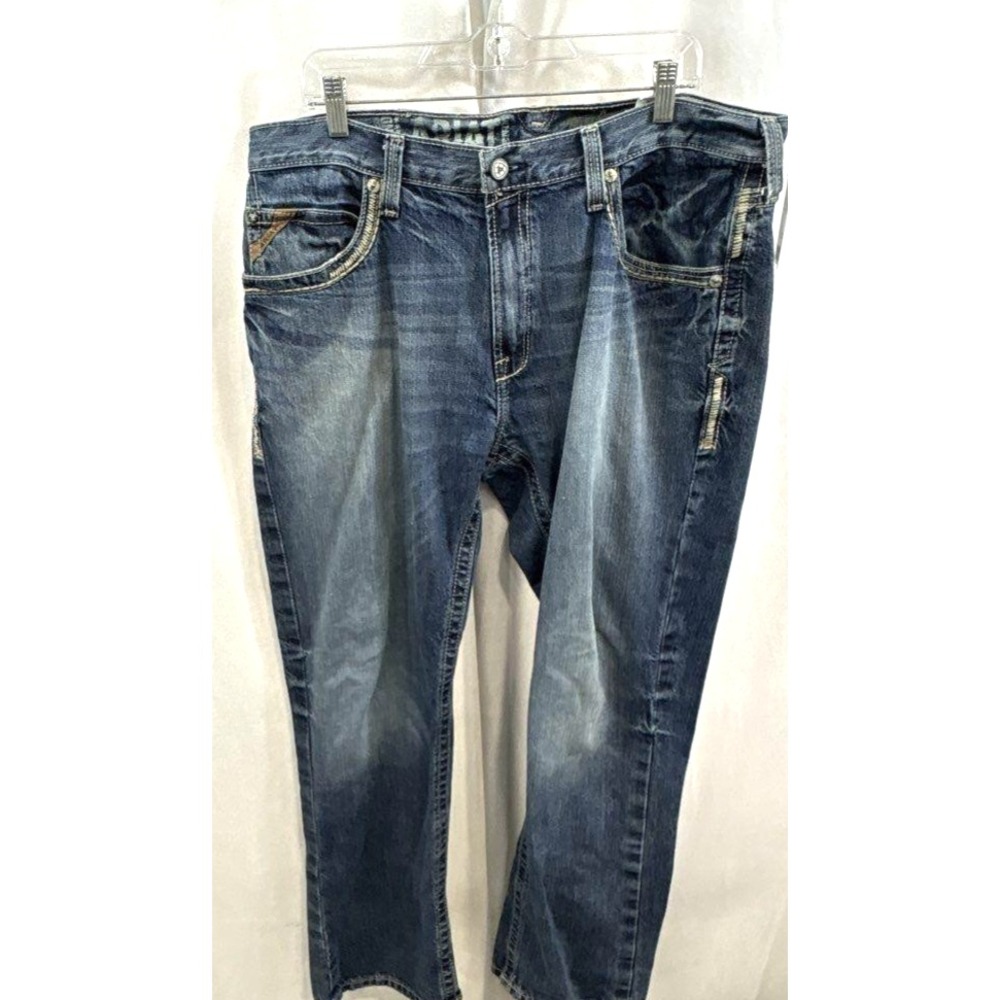 Ariat Denim Men's Straight Fit Gambler Jeans SZ 38/32